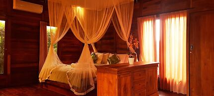 Shivananda Antique Villas by EPS