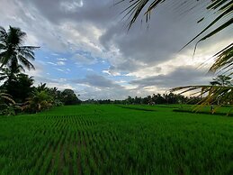 Shivananda Antique Villas by EPS