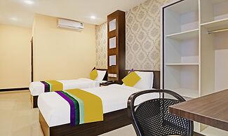 Itsy Hotels Sapphire Residency