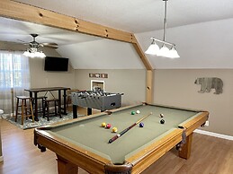 Mountain Rooster Inn