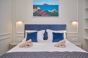 Salve Luxury Apartment by Litto