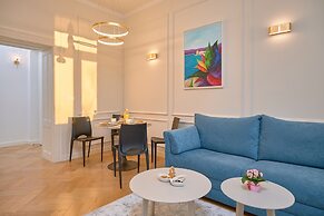 Salve Luxury Apartment by Litto