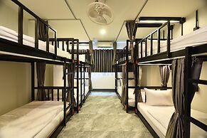 KOKO Hostel- Adults Only