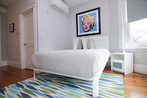 Maverick Suites at 89 Marion