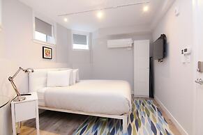 Maverick Suites at 89 Marion