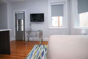 Maverick Suites at 89 Marion