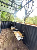 Poas Volcano Observatory Lodge & Glamping