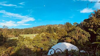 Poas Volcano Observatory Lodge & Glamping