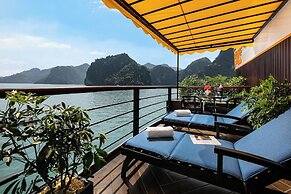 Nostalgia Halong Cruise