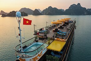Nostalgia Halong Cruise