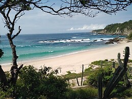 Centro Sati Bungalows