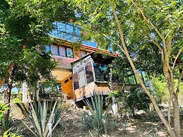 Centro Sati Bungalows