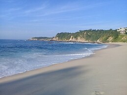 Centro Sati Bungalows