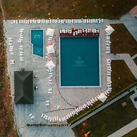 Lakeside Hotel