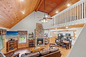 Sugar Bear Mountain Hideaway