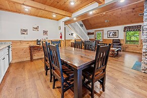 Sugar Bear Mountain Hideaway