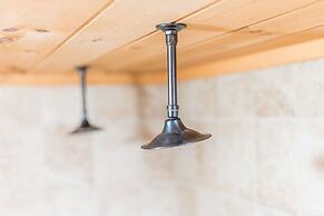 Sugar Bear Mountain Hideaway