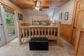 Sugar Bear Mountain Hideaway