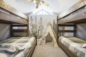 Family Retreat on the Fairways