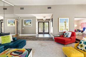 Sonora Charmer - Private Pool w/ Mountain Views!