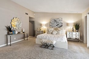 Sonora Charmer - Private Pool w/ Mountain Views!