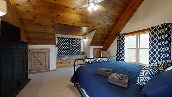 Horsin Around Tennessee