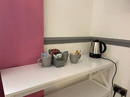 LilyRose Hotel