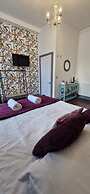 LilyRose Hotel