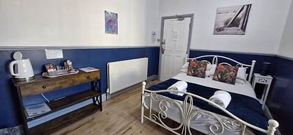 LilyRose Hotel