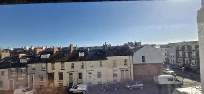 LilyRose Hotel