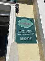 LilyRose Hotel