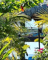 Sambo Mambo Beach Hotel