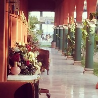 Sambo Mambo Beach Hotel