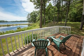 Our Wielgot Tradition 2 Bedroom Cabin by RedAwning