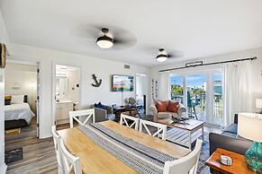 SeaCrest #313 Bright, Airy Coastal Vibes 2 Bedroom Condo by RedAwning