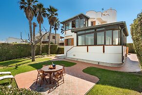 2772 La Casa Bianca by Perle di Puglia