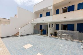 2460 Trilo Damiani by Barbarhouse