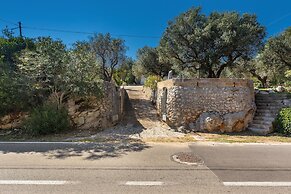 2308 Villa Cisina by Barbarhouse