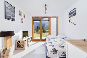 Cozy Studio Mountain View by Renters