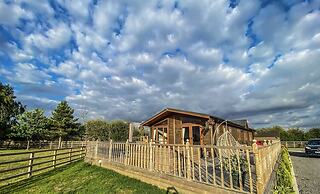 Immaculate 3-bedroom Private Lodge Near York