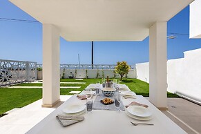 3035 Villa Baia Delle Sirene by Perle di Puglia