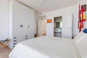 3035 Villa Baia Delle Sirene by Perle di Puglia