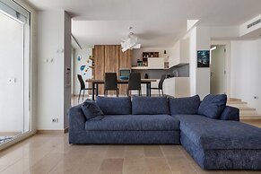 3035 Villa Baia Delle Sirene by Perle di Puglia