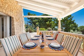 3087 Villa Lodrea by Perle di Puglia