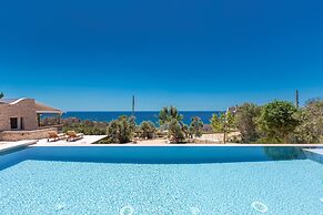 3087 Villa Lodrea by Perle di Puglia