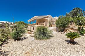 3087 Villa Lodrea by Perle di Puglia