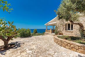 3087 Villa Lodrea by Perle di Puglia
