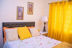 Amazing 2 Bedroom apt 1 Warm, Cosy, Comfortable