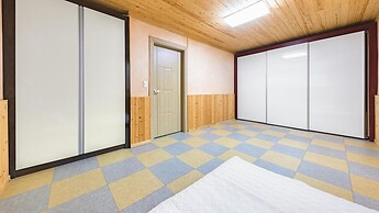 Namyangju Sansokcamping Glamping&caravan