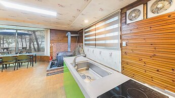 Namyangju Sansokcamping Glamping&caravan